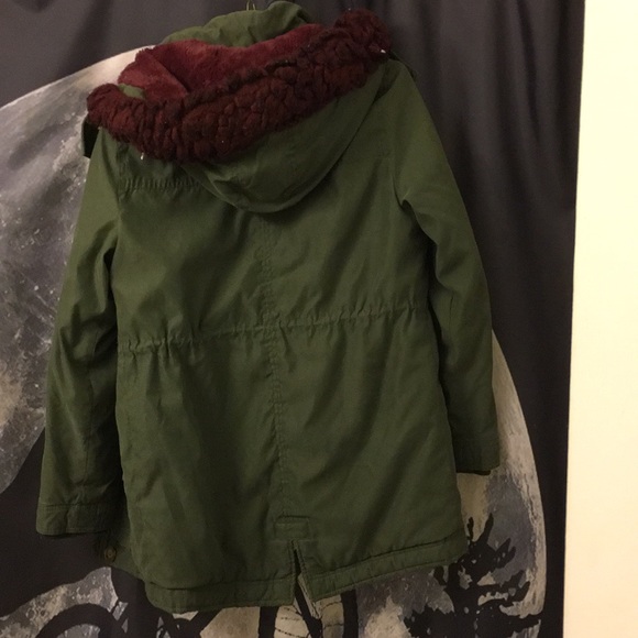 Coat - Picture 4 of 4